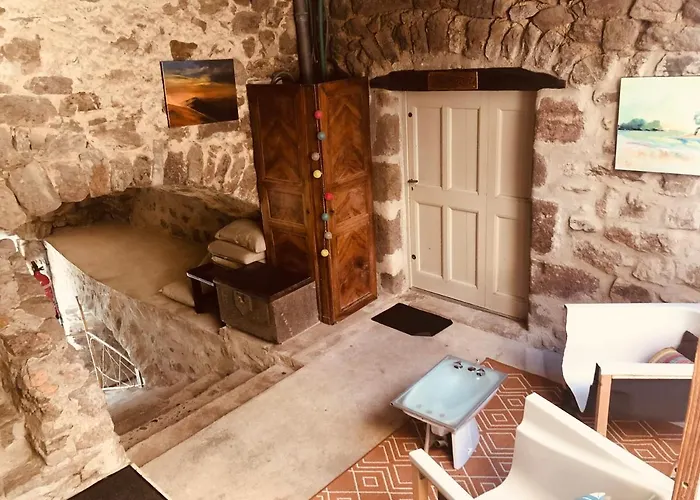 Mas De Troupelas Bed and breakfast